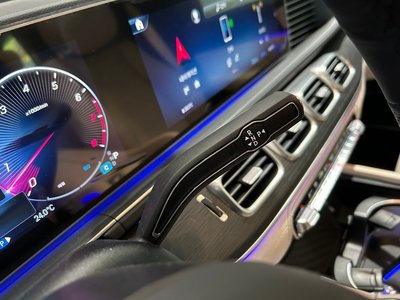 MERCEDES-BENZ GLS - 9