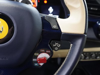 2017 Ferrari 488 SPIDER 缩略图 21