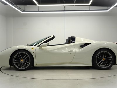 2017 Ferrari 488 SPIDER photo 8