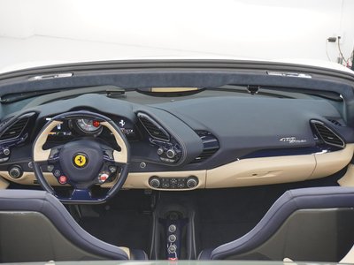 2017 Ferrari 488 SPIDER 缩略图 51