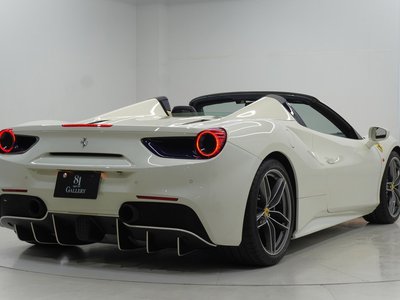 2017 Ferrari 488 SPIDER photo 5