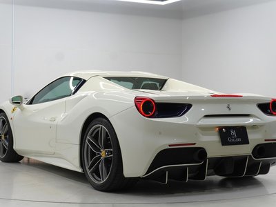 2017 Ferrari 488 SPIDER photo 15