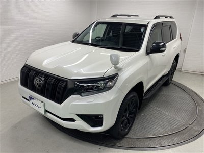 TOYOTA LAND CRUISER PRADO - 7