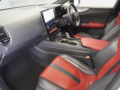 2023 Lexus NX thumbnail 19