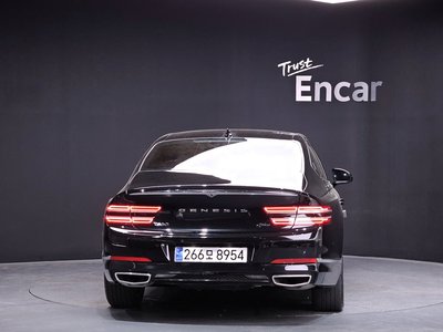GENESIS G80 (RG3) - 4
