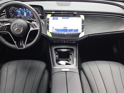 MERCEDES-BENZ E-CLASS - 5