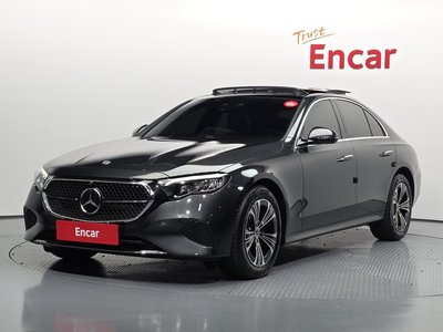 MERCEDES-BENZ E-CLASS - 1