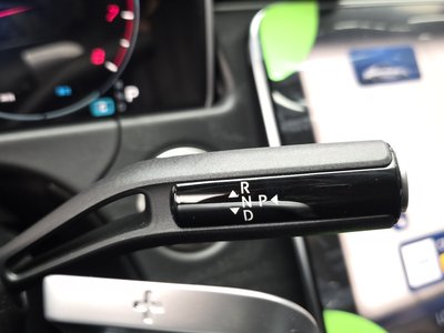 MERCEDES-BENZ E-CLASS - 9