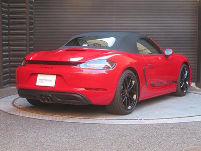 PORSCHE 718 - 10