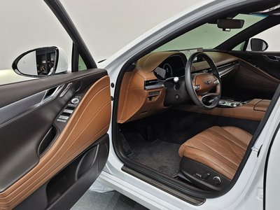 صورة 10 لـ 2022 Genesis G80