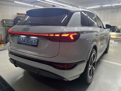 2025 AUDI Q6 E-TRON — фото 6