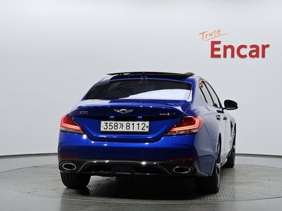 GENESIS G70 - 4