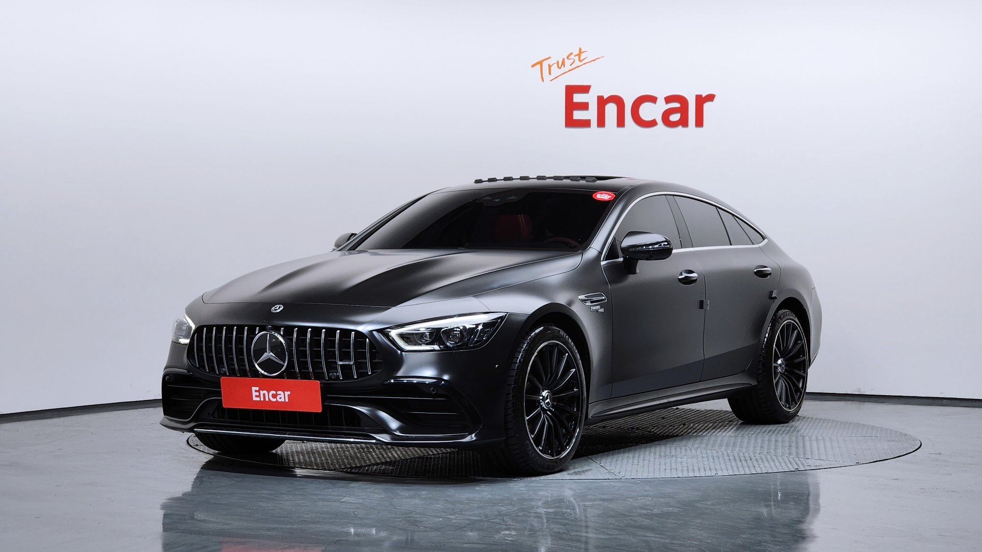 MERCEDES-BENZ GT AMG - View 1