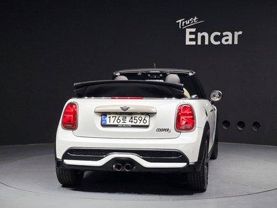 MINI CONVERTIBLE - 4