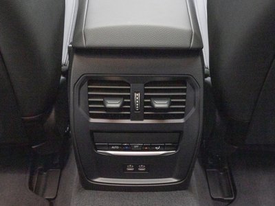 صورة مصغرة 18 لـ 2025 BMW I4