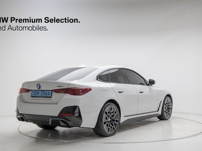 BMW I4 - 4
