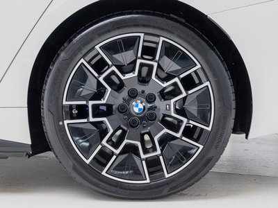 BMW I4 - 6