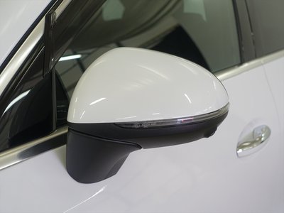 MERCEDES-BENZ GLC - 7