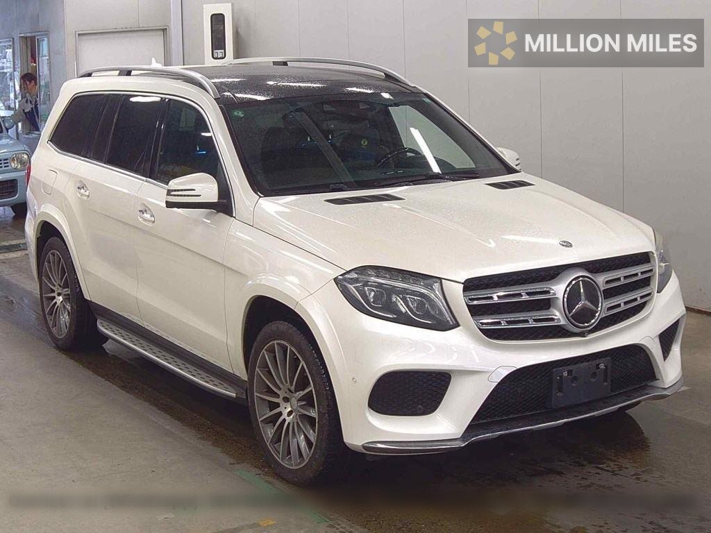 MERCEDES-BENZ GLS - View 1