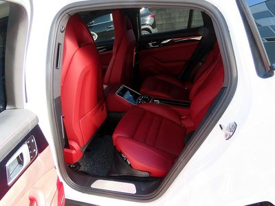 PORSCHE PANAMERA - 7