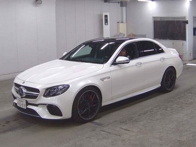 MERCEDES-BENZ E-CLASS - 4