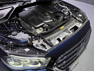 MERCEDES-BENZ E-CLASS - 7