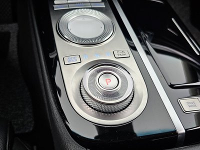 GENESIS G80 (RG3) - 9