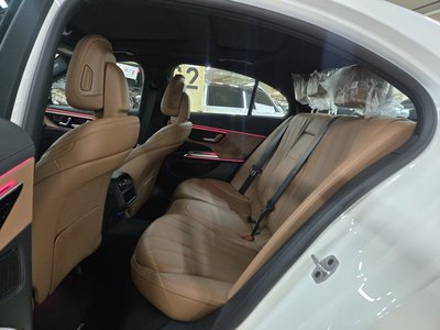 MERCEDES-BENZ E-CLASS - 2