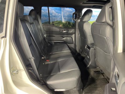 TOYOTA LAND CRUISER 250 - 9