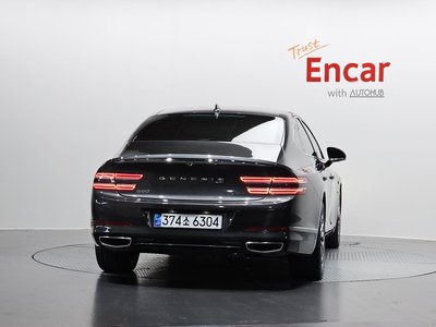 GENESIS G80 (RG3) - 3