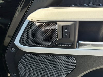 2022 LAND Rover DEFENDER thumbnail 33