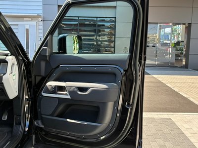 2022 LAND Rover DEFENDER thumbnail 27