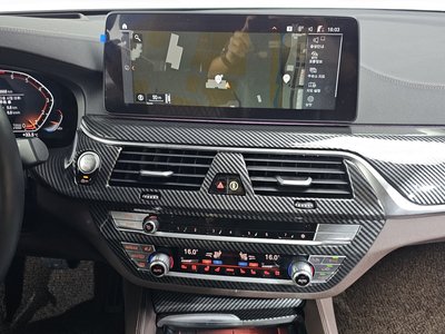 2024 BMW 6 SERIES GT — миниатюра 18