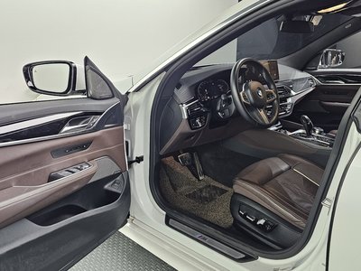 2024 BMW 6 SERIES GT — миниатюра 13