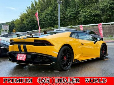 LAMBORGHINI HURACAN - 5