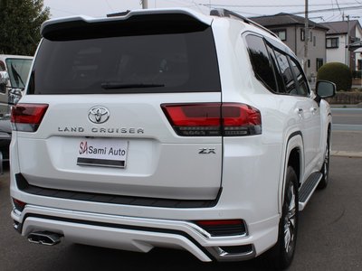 TOYOTA LAND CRUISER 300 - 4