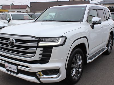 TOYOTA LAND CRUISER 300 - 7