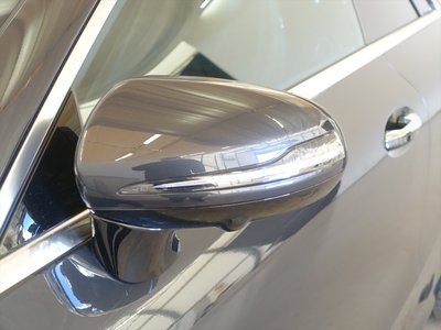 MERCEDES-BENZ E-CLASS - 7