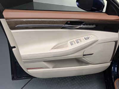 2019 Genesis G90 缩略图 14