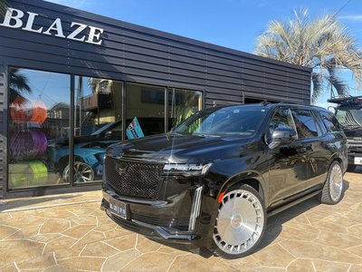 CADILLAC ESCALADE - 5