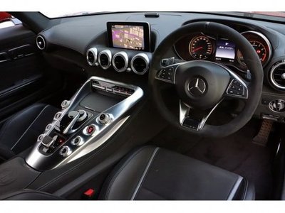 صورة 6 لـ 2016 Mercedes-BENZ GT AMG