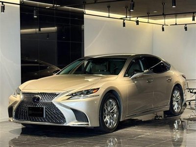 صورة 1 لـ 2017 Lexus LS