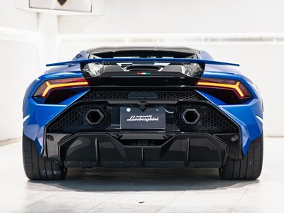 2024 Lamborghini HURACAN photo 7