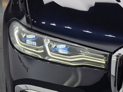 BMW X7 - 9