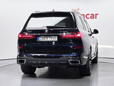 BMW X7 - 4