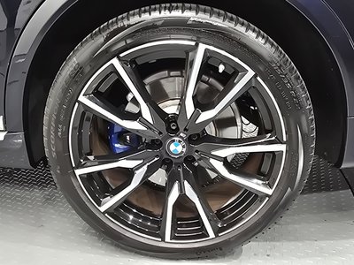 BMW X7 - 8