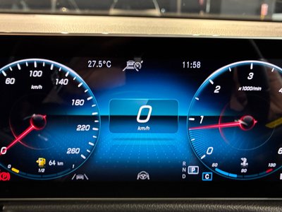 2020 Mercedes-BENZ GLB — миниатюра 26