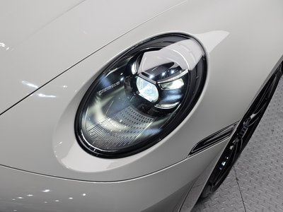 PORSCHE 911 - 9