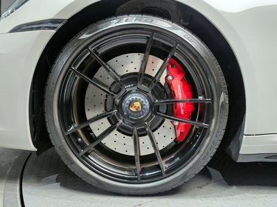 PORSCHE 911 - 6