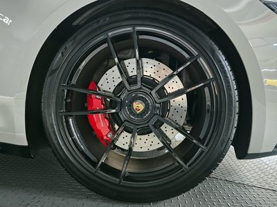 PORSCHE 911 - 8